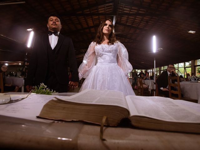 O casamento de Lucas e Thabata em Santo Amaro da Imperatriz, Santa Catarina 32