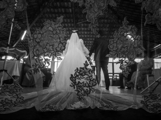 O casamento de Lucas e Thabata em Santo Amaro da Imperatriz, Santa Catarina 33