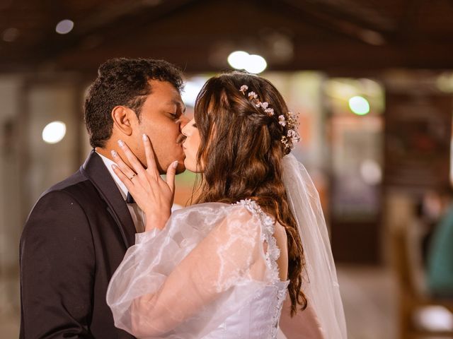 O casamento de Lucas e Thabata em Santo Amaro da Imperatriz, Santa Catarina 44