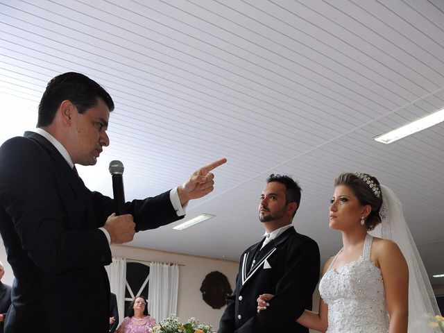 O casamento de Michell Marchi e Daniele Marchi em Campo Mourão, Paraná 21