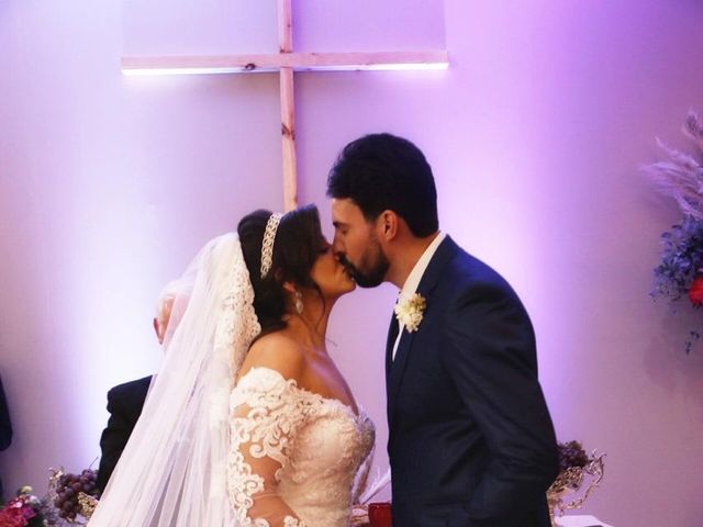 O casamento de Stefanie  e Diego em Goiânia, Goiás 7