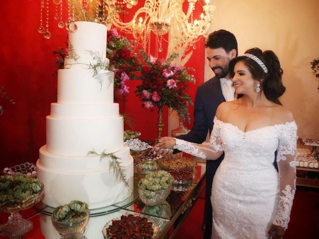 O casamento de Stefanie  e Diego em Goiânia, Goiás 8