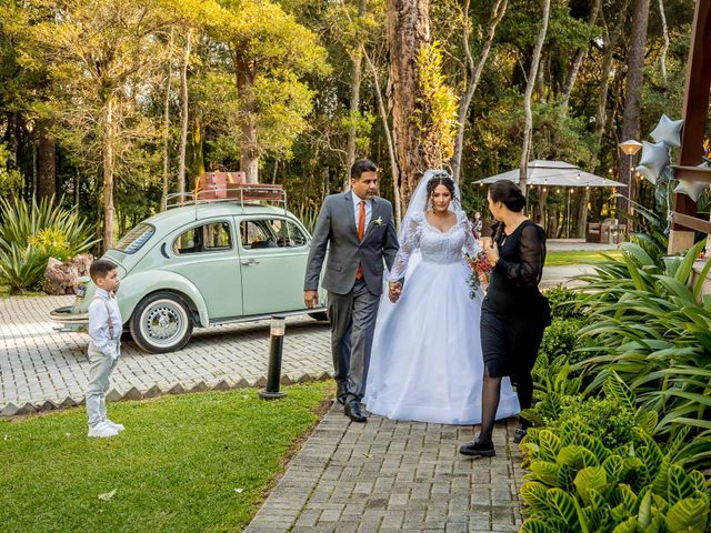 O casamento de Jonatas e Rebeka em Curitiba, Paraná 32