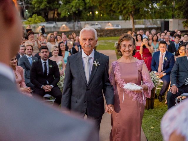 O casamento de Antonio e Heloisa em Recife, Pernambuco 35