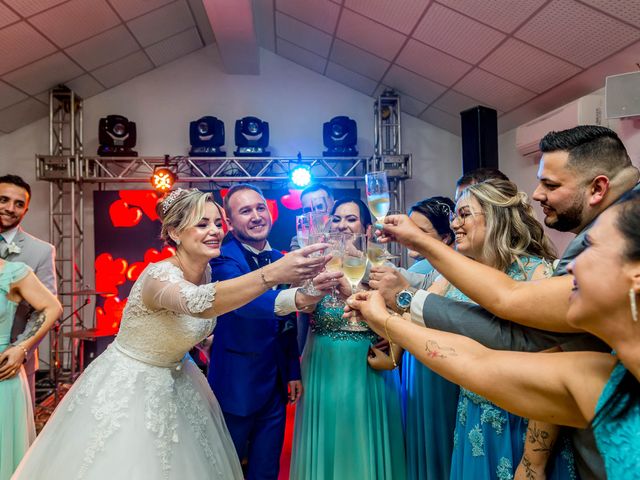 O casamento de Fernando e Larissa em São José dos Pinhais, Paraná 93