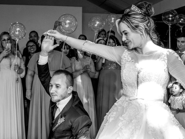 O casamento de Fernando e Larissa em São José dos Pinhais, Paraná 108