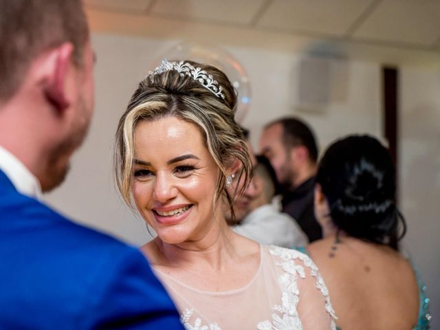 O casamento de Fernando e Larissa em São José dos Pinhais, Paraná 112
