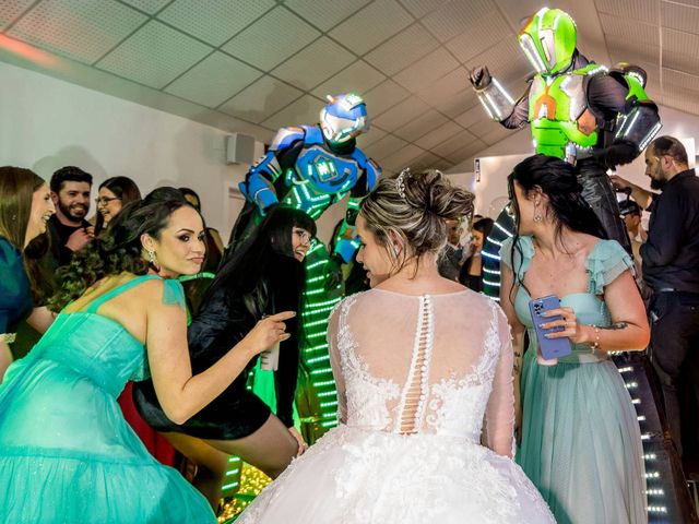 O casamento de Fernando e Larissa em São José dos Pinhais, Paraná 119
