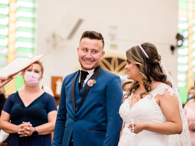 O casamento de Jhon e Daya em Curitiba, Paraná 77
