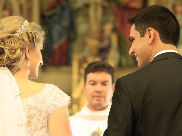 O casamento de Robson e Camila em Curitiba, Paraná 11