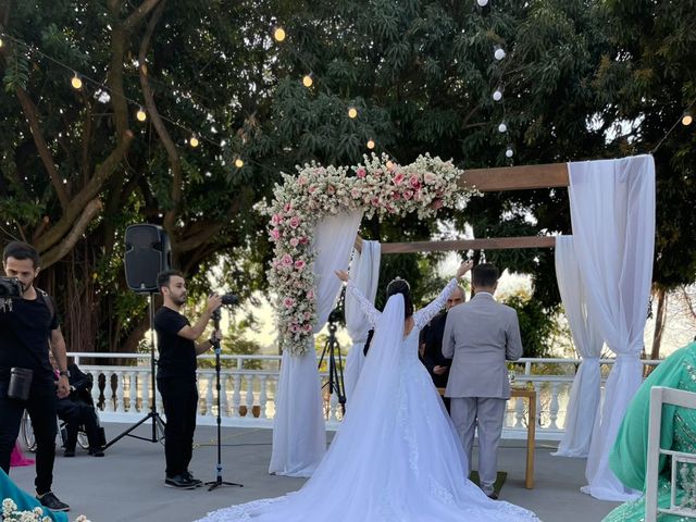 O casamento de Sandro  e Letícia em Belo Horizonte, Minas Gerais 11
