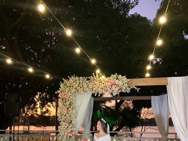 O casamento de Sandro  e Letícia em Belo Horizonte, Minas Gerais 12