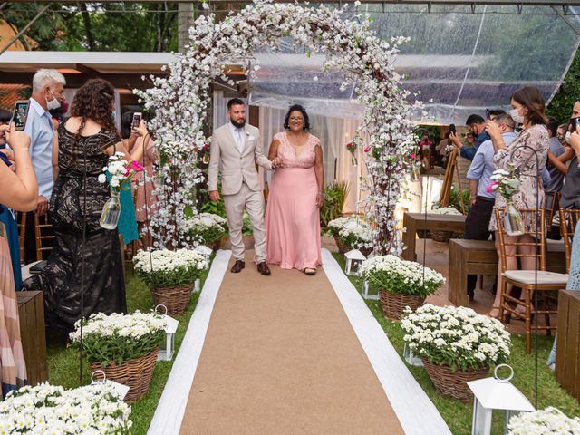 O casamento de Rene e Helen em Cotia, São Paulo Estado 24