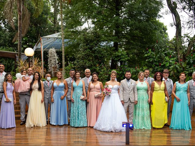 O casamento de Rene e Helen em Cotia, São Paulo Estado 47