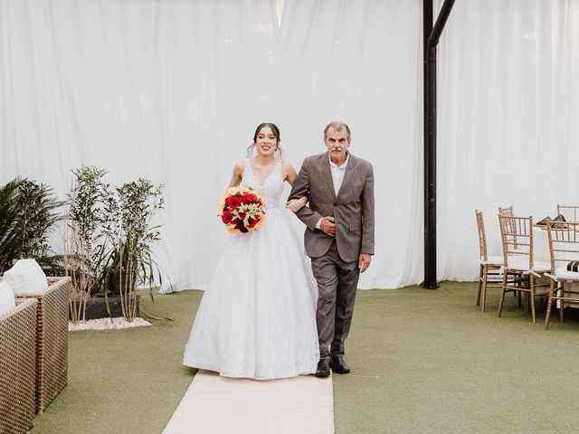 O casamento de Douglas e Barbara em Itapecerica da Serra, São Paulo 9