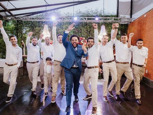 O casamento de Douglas e Barbara em Itapecerica da Serra, São Paulo 25