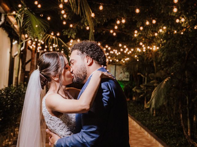 O casamento de Douglas e Barbara em Itapecerica da Serra, São Paulo 32