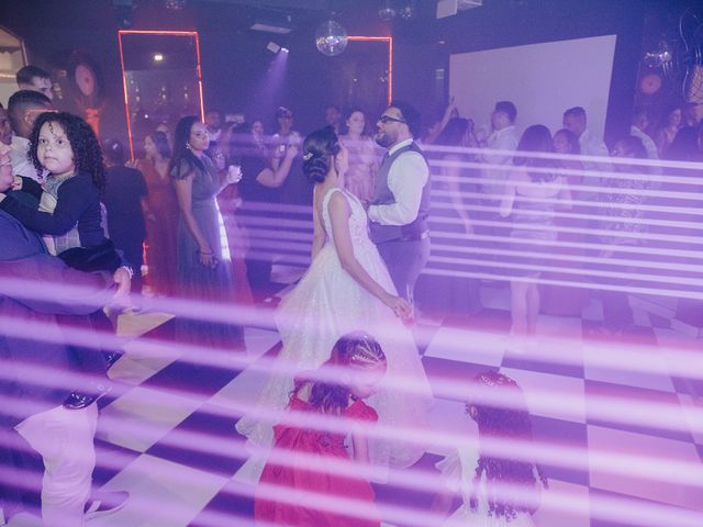 O casamento de Douglas e Barbara em Itapecerica da Serra, São Paulo 36
