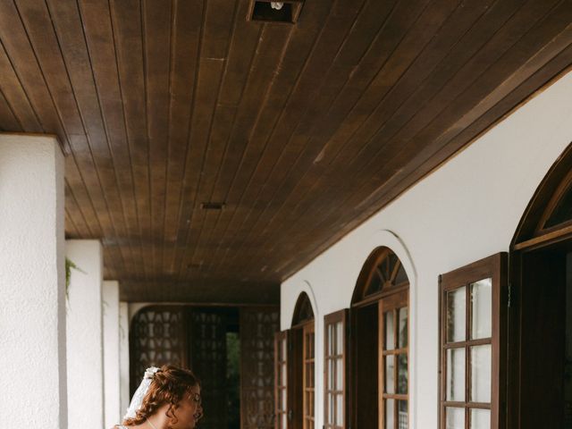 O casamento de LUCAS e RAIRA em Niterói, Rio de Janeiro 36