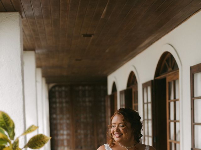 O casamento de LUCAS e RAIRA em Niterói, Rio de Janeiro 44