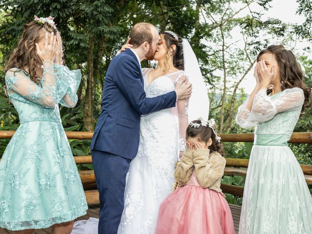 O casamento de Lucas e Maely em Mairiporã, São Paulo Estado 33