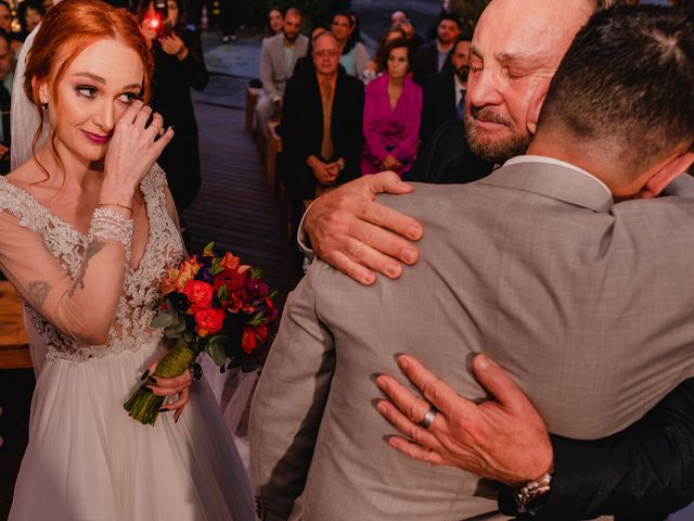 O casamento de Lucas e Nicole em Porto Alegre, Rio Grande do Sul 20