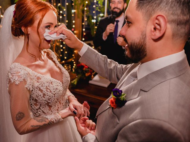 O casamento de Lucas e Nicole em Porto Alegre, Rio Grande do Sul 26