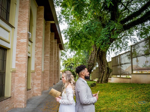 O casamento de Michael e Marina em Curitiba, Paraná 21