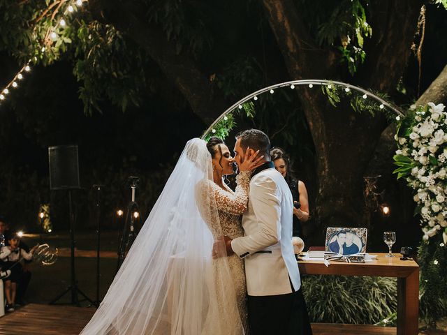 O casamento de Léo e Rafa em Confins, Minas Gerais 17