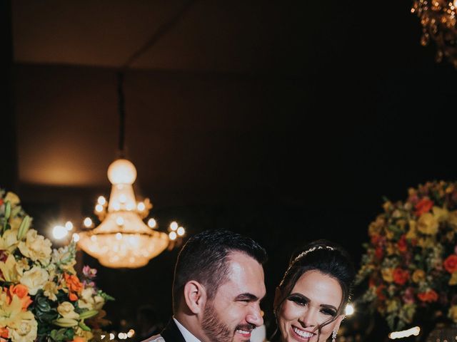 O casamento de Léo e Rafa em Confins, Minas Gerais 27