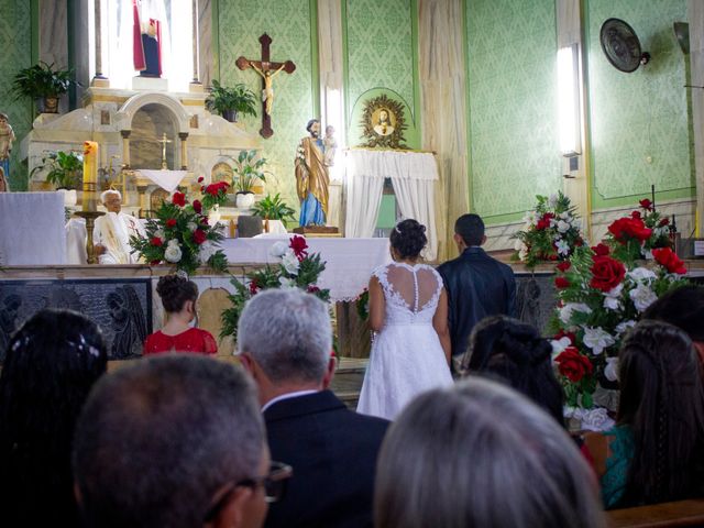 O casamento de Carlos e Viviane em Cipotânea, Minas Gerais 11