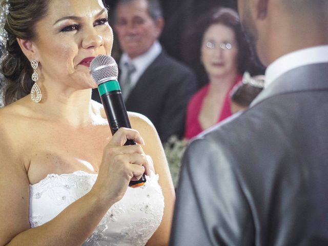 O casamento de Diogo e Larissa em Diadema, São Paulo 55