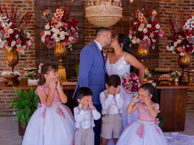 O casamento de Willian e Amanda em Betim, Minas Gerais 12