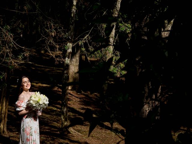 O casamento de Cristian e Isabelle em Curitiba, Paraná 26