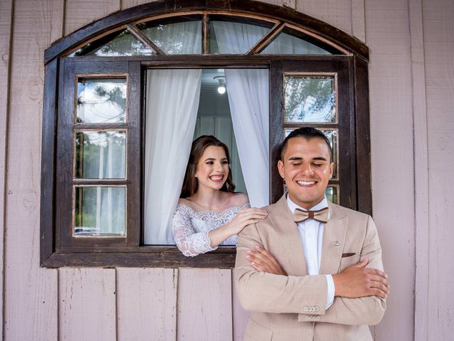 O casamento de Cristian e Isabelle em Curitiba, Paraná 56