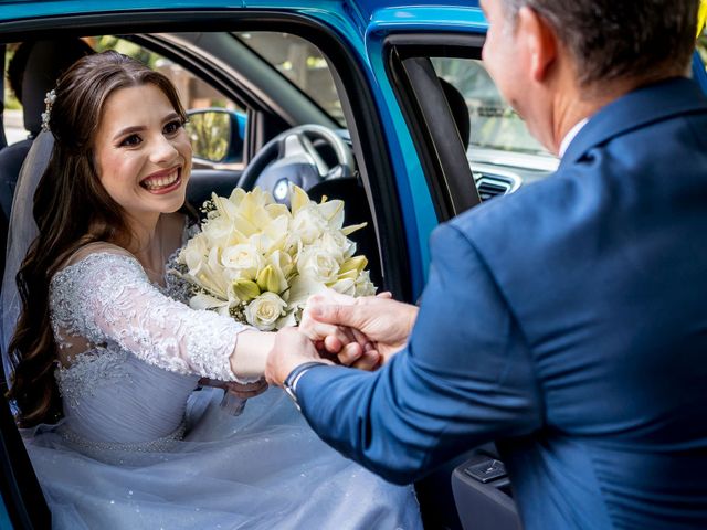 O casamento de Cristian e Isabelle em Curitiba, Paraná 63