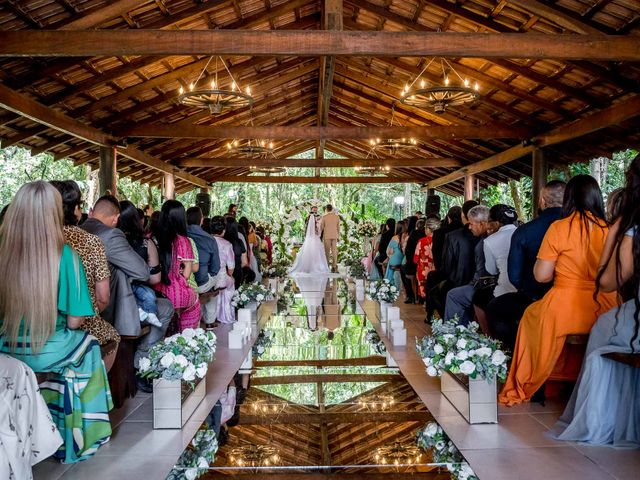 O casamento de Cristian e Isabelle em Curitiba, Paraná 78