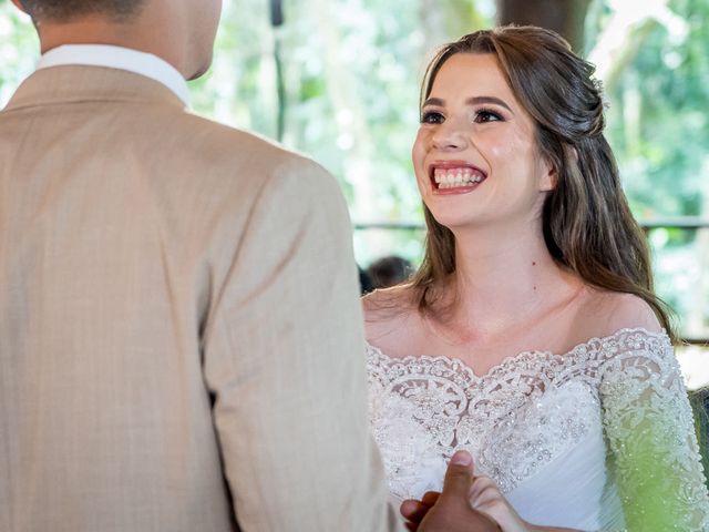 O casamento de Cristian e Isabelle em Curitiba, Paraná 89