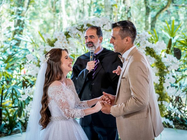 O casamento de Cristian e Isabelle em Curitiba, Paraná 93