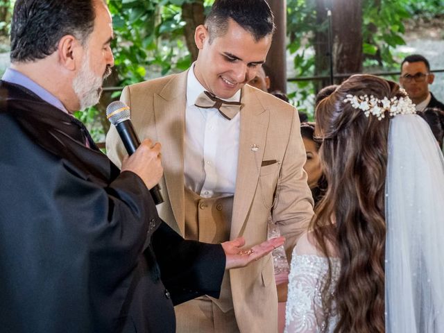 O casamento de Cristian e Isabelle em Curitiba, Paraná 98