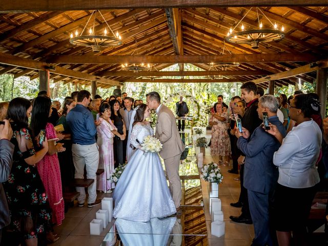 O casamento de Cristian e Isabelle em Curitiba, Paraná 109