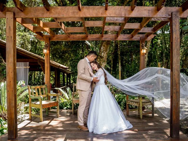 O casamento de Cristian e Isabelle em Curitiba, Paraná 115