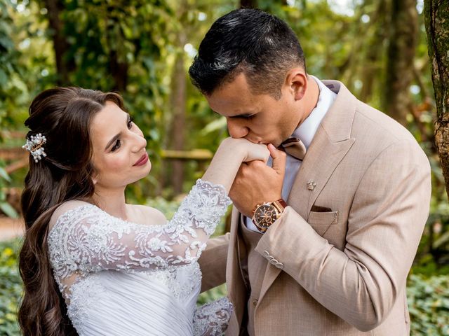 O casamento de Cristian e Isabelle em Curitiba, Paraná 138