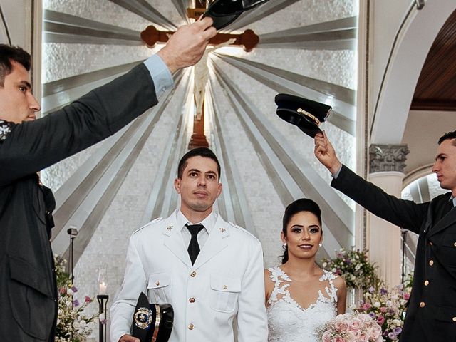 O casamento de Rafael e Maiara em Três Pontas, Minas Gerais 91