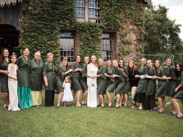 O casamento de Joao e Taiany em Gramado, Rio Grande do Sul 63