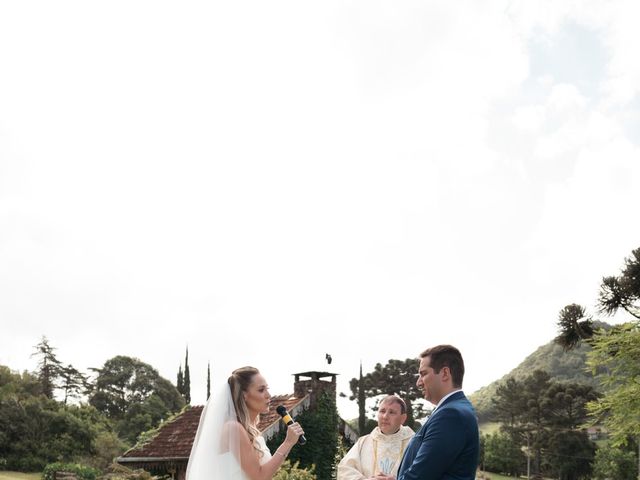 O casamento de Joao e Taiany em Gramado, Rio Grande do Sul 187