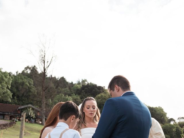 O casamento de Joao e Taiany em Gramado, Rio Grande do Sul 207