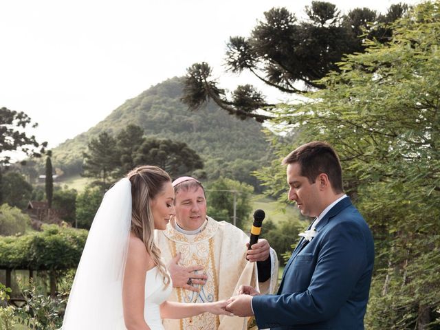 O casamento de Joao e Taiany em Gramado, Rio Grande do Sul 211