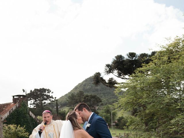 O casamento de Joao e Taiany em Gramado, Rio Grande do Sul 224