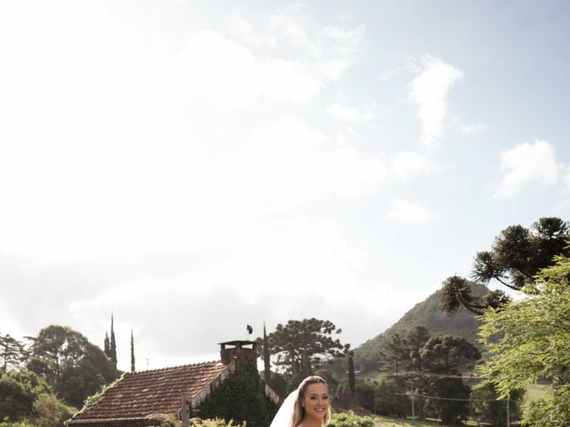 O casamento de Joao e Taiany em Gramado, Rio Grande do Sul 235